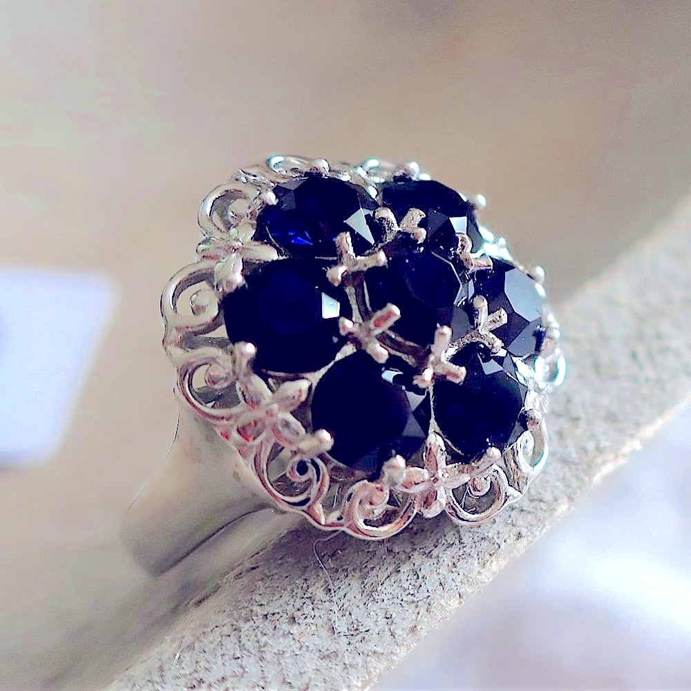 SWAROVSKI Dark Indigo Crystal Ring sz 5